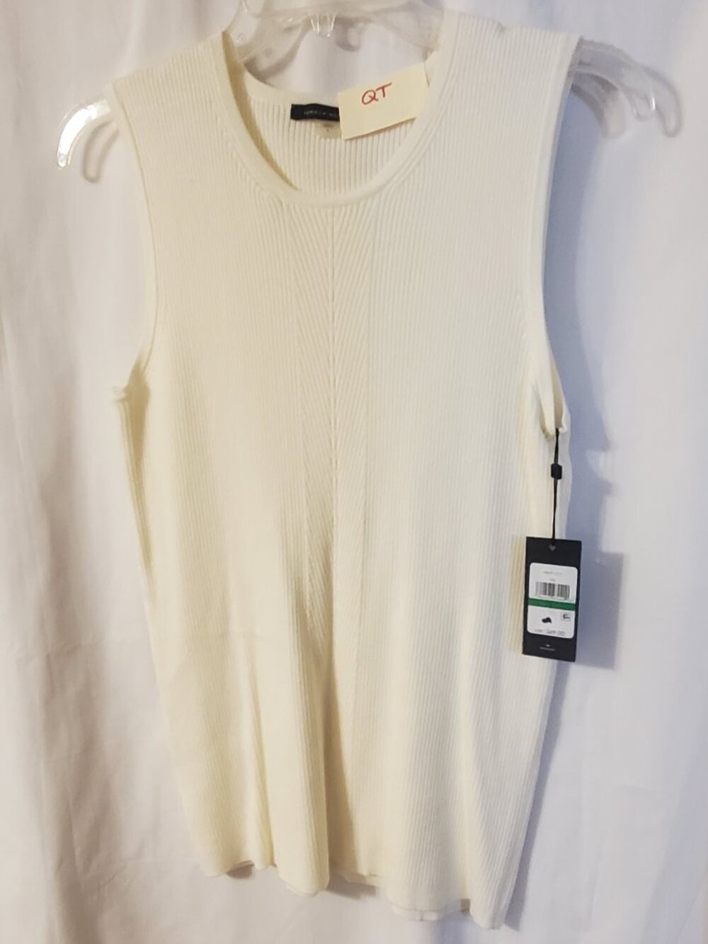 Tommy Hilfiger Sleeveless lightweight sweater workwear Size: L   NWT!!